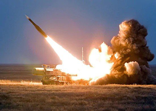 ПВО России отразила массированную атаку: 164 украинских дрона уничтожены за ночь