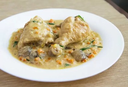 Секреты идеального фрикасе: как приготовить классическое блюдо с современным акцентом