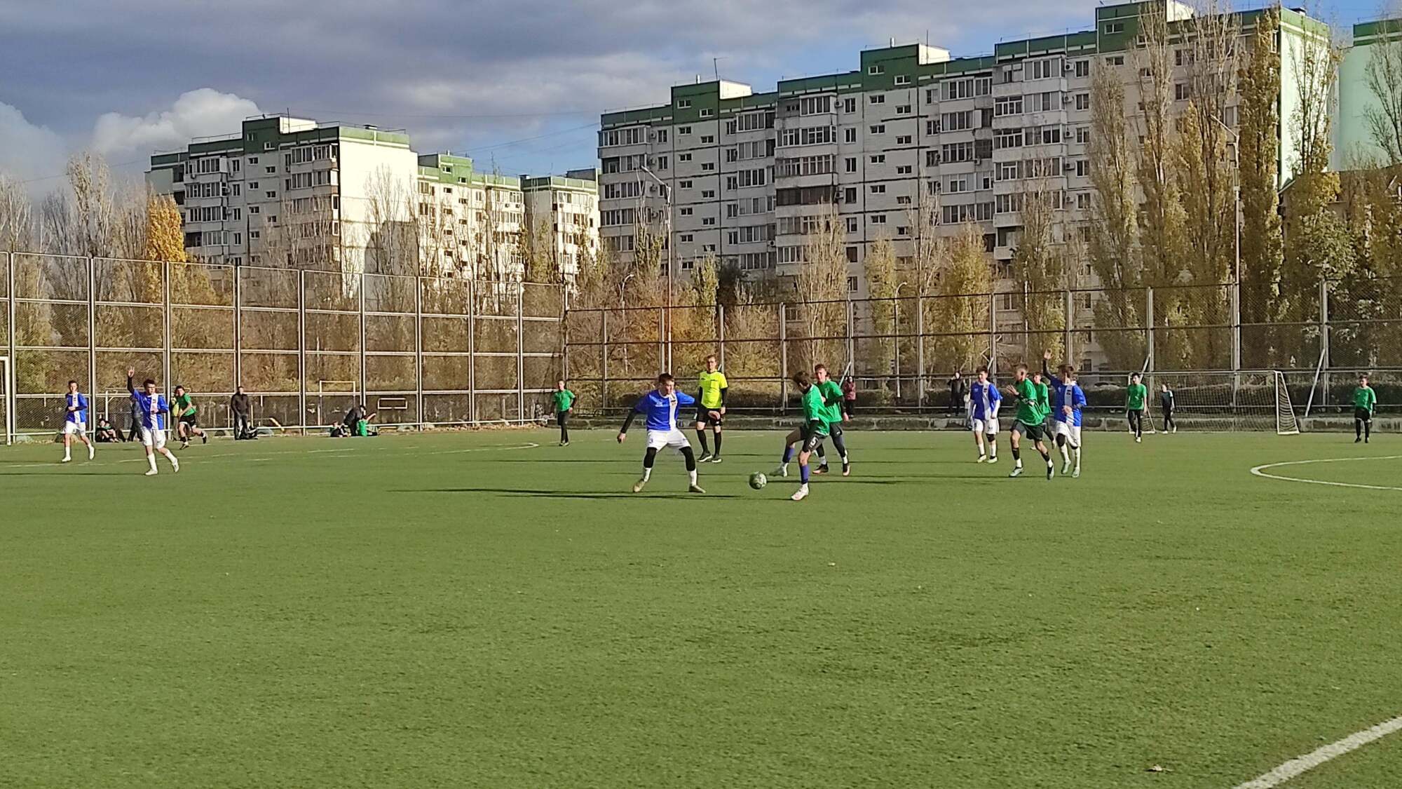 На футбольном поле с искусственным покрытием Спортивной школы №5 города Волгодонска прошел открытый традиционный турнир по футболу, посвященный памяти футболистов и тренеров – Юрия Шилова и Сергея Багирова На футбольном поле с искусственным покрытием Спортивной школы №5 города Волгодонска прошел открытый традиционный турнир по футболу, посвященный памяти футболистов и тренеров – Юрия Шилова и Сергея Багирова