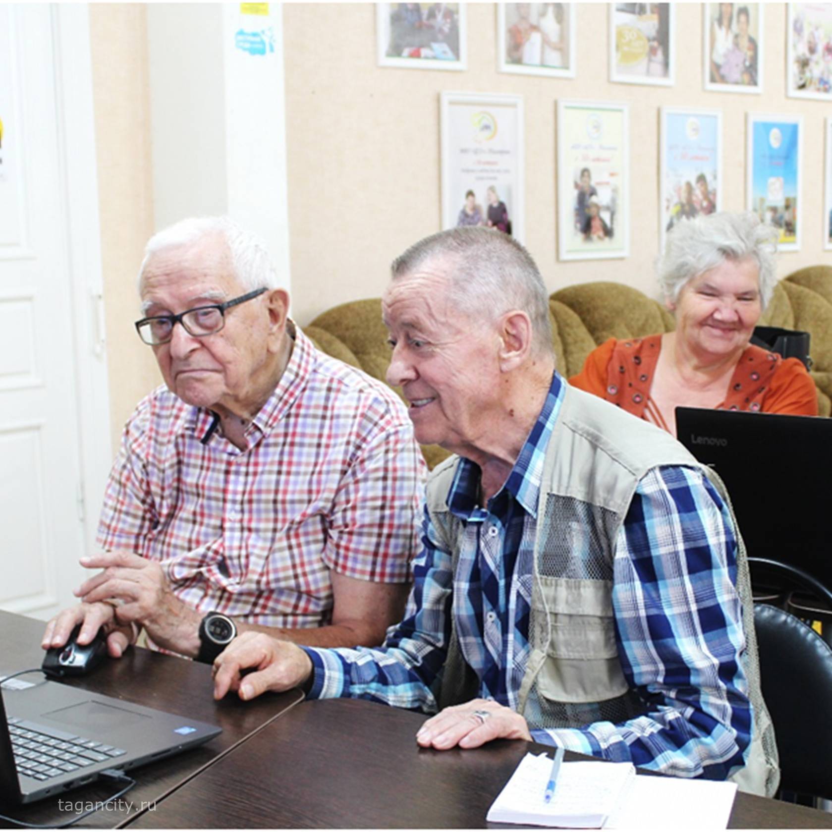 В Таганроге действует Клуб активного долголетия «Золотая осень» В Таганроге действует Клуб активного долголетия «Золотая осень»