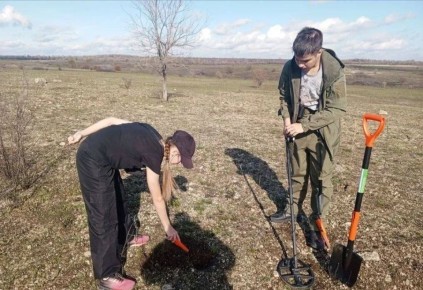 Поисковая работа гимназистов в Самбеке
