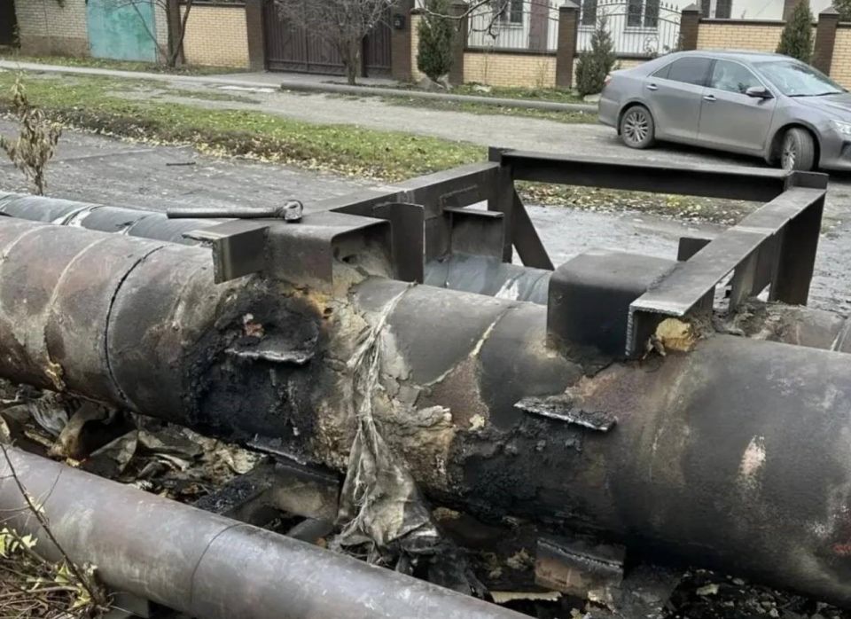 В Новочеркасске произошел порыв магистральной трубы диаметром 500 мм. ЧП случилось в микрорайоне Молодежном