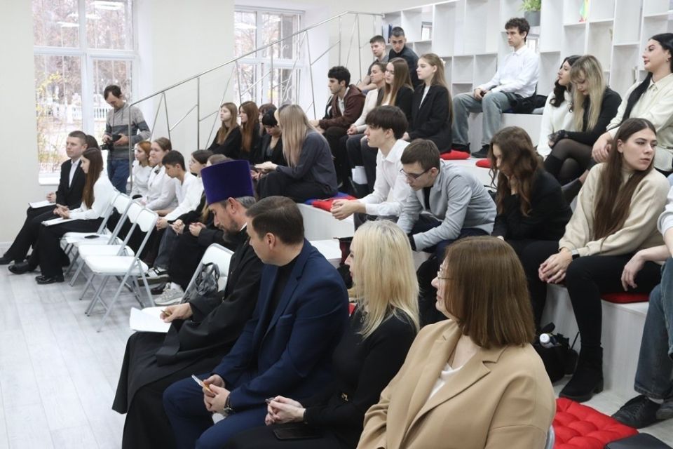 В рамках епархиального этапа XXX Димитриевских образовательных чтений Донской митрополии в Институте сферы обслуживания и предпринимательства (ф) ДГТУ состоялся форум В рамках епархиального этапа XXX Димитриевских образовательных чтений Донской митрополии в Институте сферы обслуживания и предпринимательства (ф) ДГТУ состоялся форум