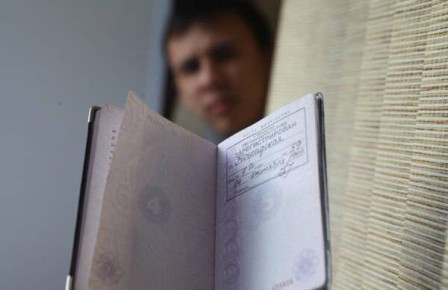 Как оформить временную регистрацию без жилья: все законные способы в 2025 году