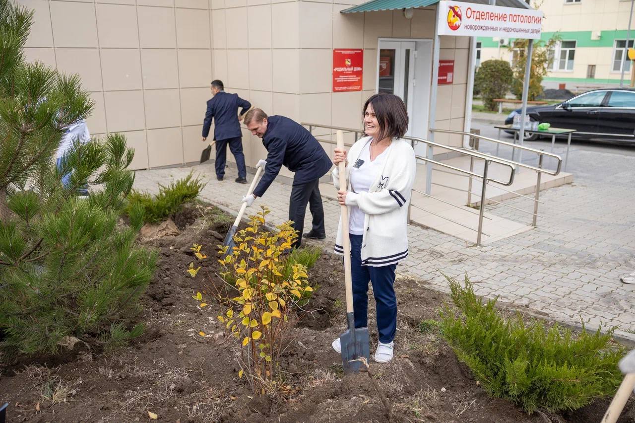 Юрий Слюсарь: Устойчивое развитие региона, рост экономики и комфортная жизнь людей начинаются с современной инфраструктуры Юрий Слюсарь: Устойчивое развитие региона, рост экономики и комфортная жизнь людей начинаются с современной инфраструктуры