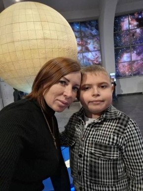 Чтобы спасти 10-летнего сына, мама из Новошахтинска пытается собрать 250 млн рублей