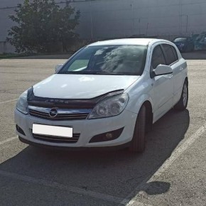 720 ..Opel Astra, 2013 .