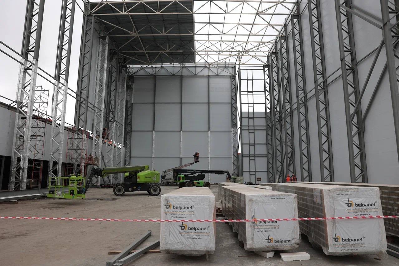 Юрий Слюсарь: Донской регион находится в сердце юга России, через нас проходят товарные потоки со всей страны Юрий Слюсарь: Донской регион находится в сердце юга России, через нас проходят товарные потоки со всей страны