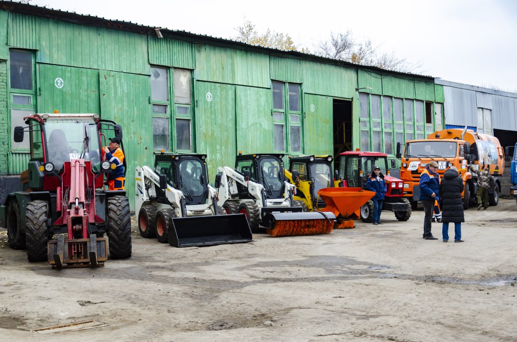 По поручению главы города Александра Скрябина в Ростове проходит «Линейка готовности» По поручению главы города Александра Скрябина в Ростове проходит «Линейка готовности»