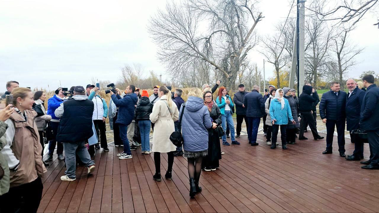 Юрий Слюсарь: В станице Старочеркасской завершены работы по установке современного понтонного причала «Дон-5» Юрий Слюсарь: В станице Старочеркасской завершены работы по установке современного понтонного причала «Дон-5»