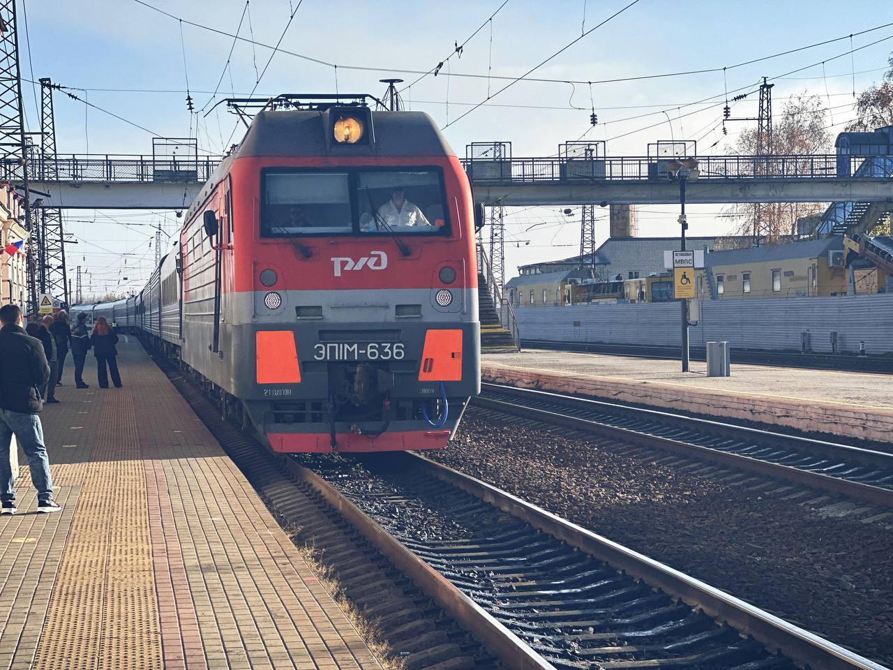 Сегодня утром в Новочеркасск вернулся настоящий защитник Родины — ветеран специальной военной операции Владислав Тараненко Сегодня утром в Новочеркасск вернулся настоящий защитник Родины — ветеран специальной военной операции Владислав Тараненко