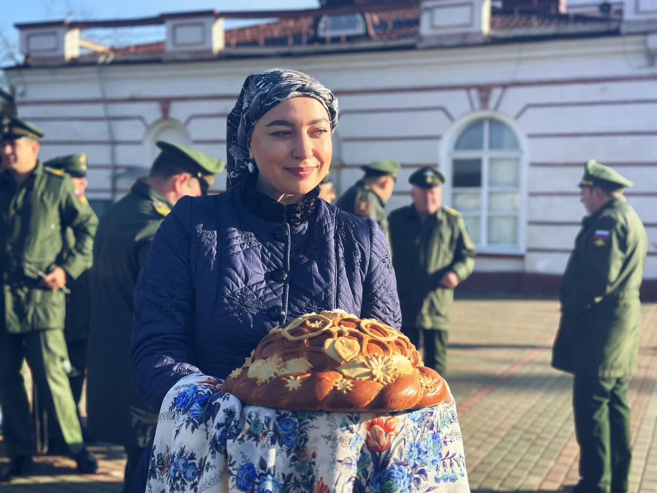 Сегодня утром в Новочеркасск вернулся настоящий защитник Родины — ветеран специальной военной операции Владислав Тараненко Сегодня утром в Новочеркасск вернулся настоящий защитник Родины — ветеран специальной военной операции Владислав Тараненко