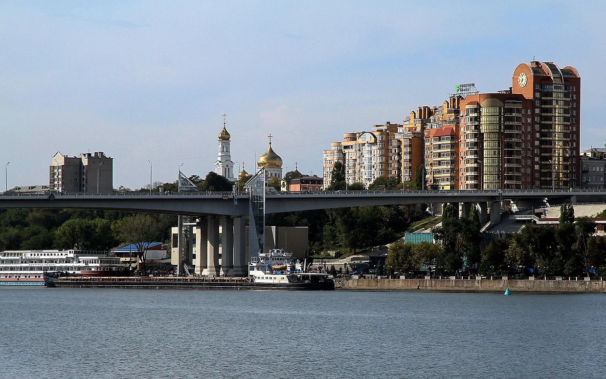 Прокуратура проверят обстоятельства столкновения судов в Ростовской области