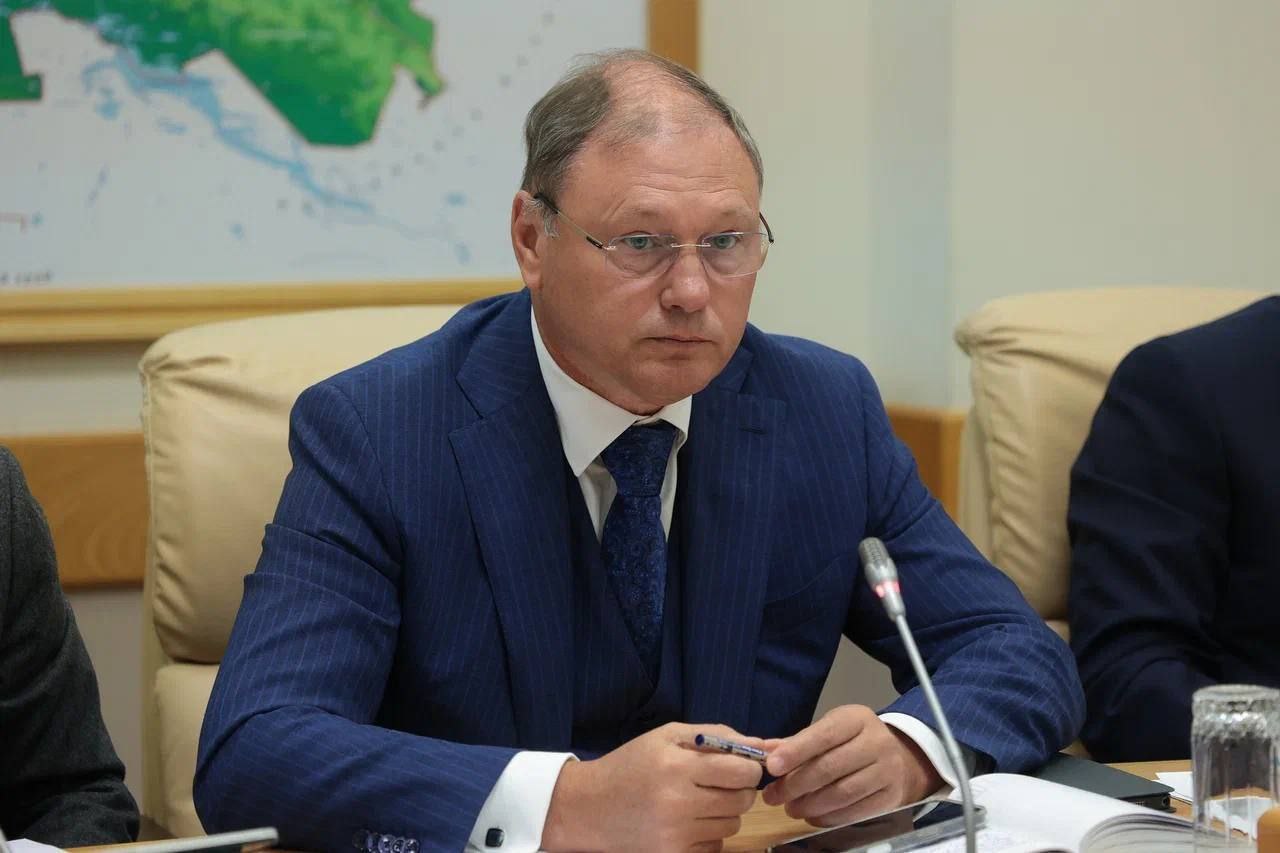 Юрий Слюсарь: Провели оперативное заседание, на котором затронули важные вопросы в сфере жилищно-коммунального хозяйства Юрий Слюсарь: Провели оперативное заседание, на котором затронули важные вопросы в сфере жилищно-коммунального хозяйства