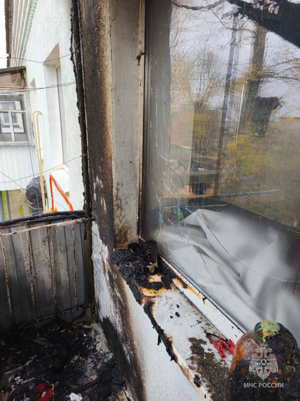 Маленький мальчик нашел зажигалку … Маленький мальчик нашел зажигалку …