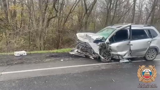 В Ростовской области столкнулись две Lada Granta, погиб человек
