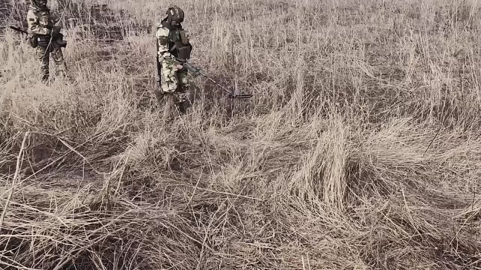 Гордость и честь! Заключай контракт с Министерством обороны России, вноси свой вклад в дело защиты нашей Родины