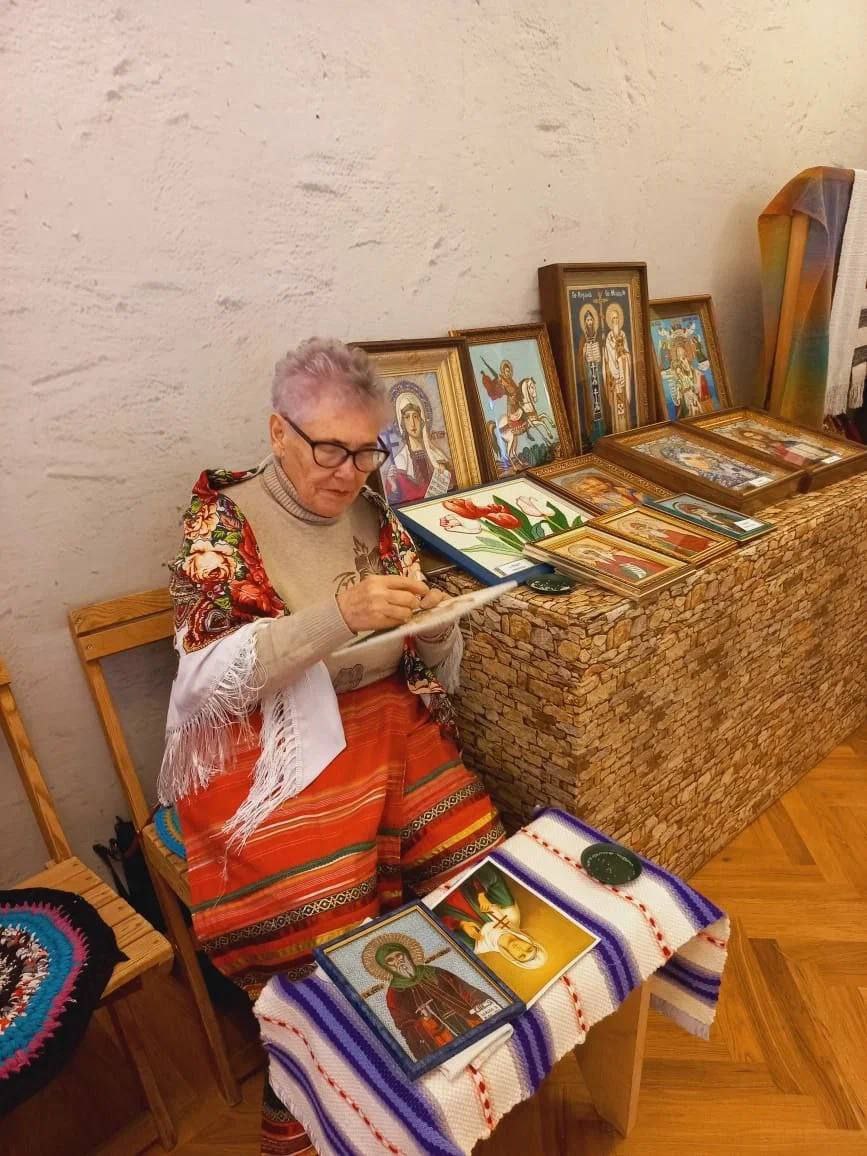 Юрий Слюсарь: На Дону во все времена ценились золотые руки мастеров, чье искусство хранит душу нашей земли Юрий Слюсарь: На Дону во все времена ценились золотые руки мастеров, чье искусство хранит душу нашей земли