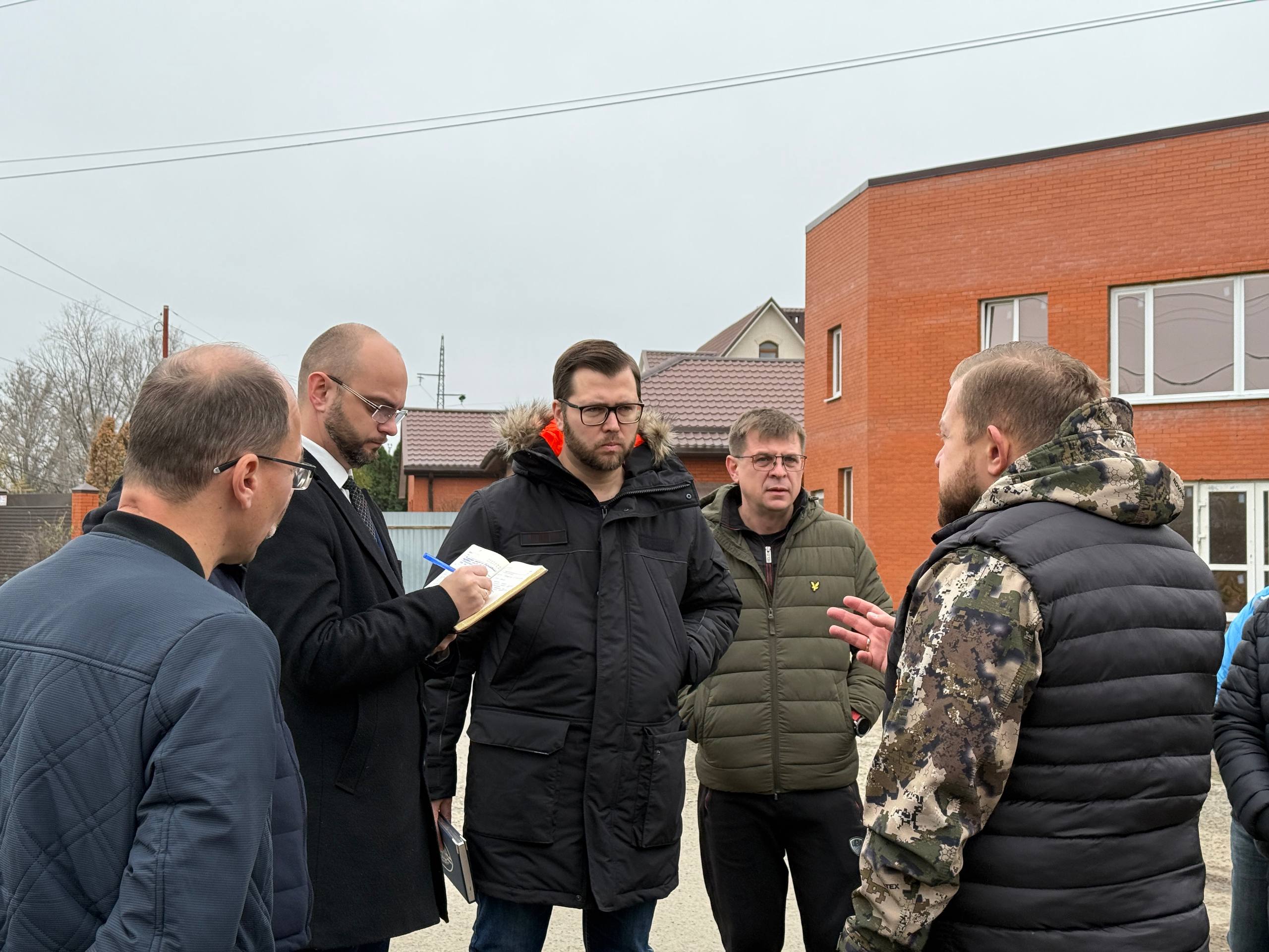 Сегодня вместе с активистами, жителями и специалистами ДГТУ прошли проблемные точки водоотведения Сегодня вместе с активистами, жителями и специалистами ДГТУ прошли проблемные точки водоотведения