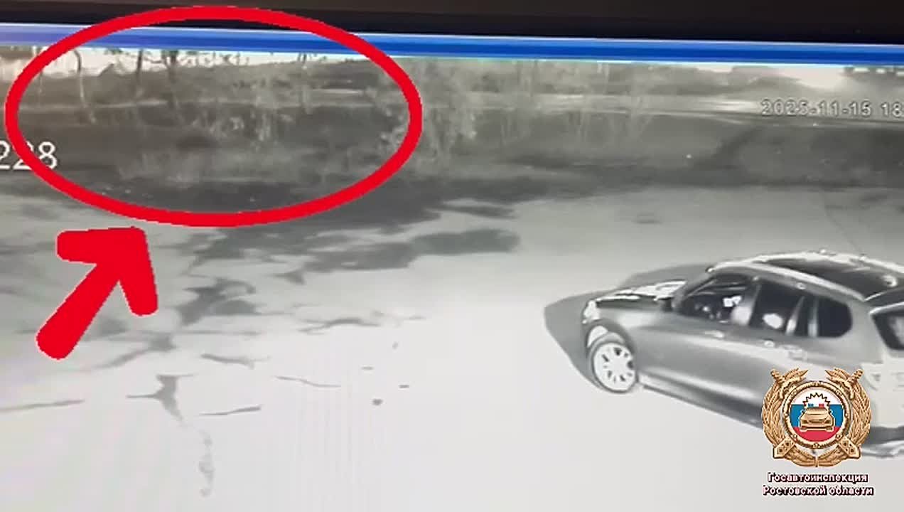 Донецкие полицейские устанавливают обстоятельства ДТП с участием несовершеннолетнего