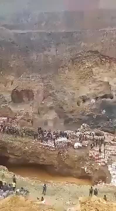 Сообщается о десятках погибших при обрушении шахты в провинции Луалаба в Демократической Республике Конго