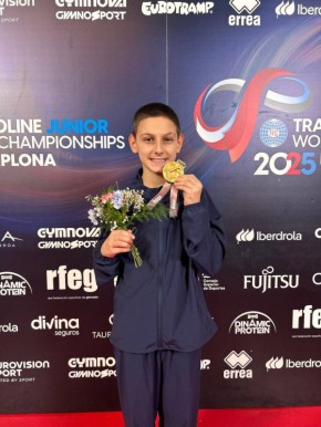 Золотую медаль чемпионата мира завоевал батутист из Ростова