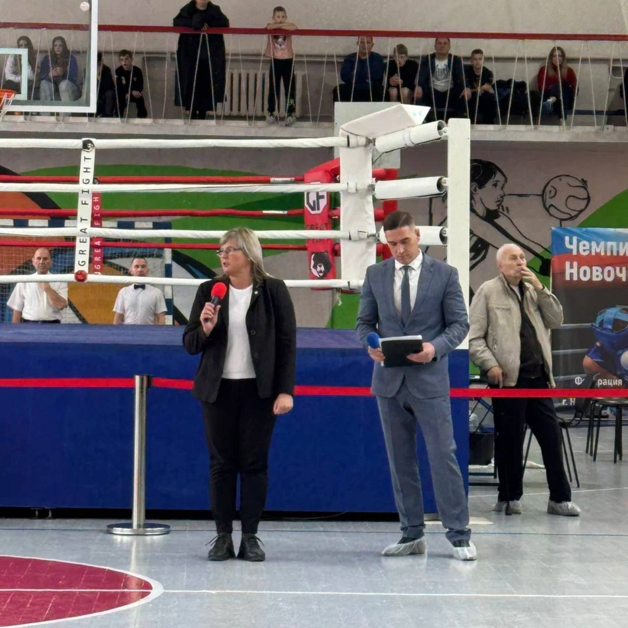 В минувшие выходные в Новочеркасске состоялся чемпионат и первенство города по боксу В минувшие выходные в Новочеркасске состоялся чемпионат и первенство города по боксу