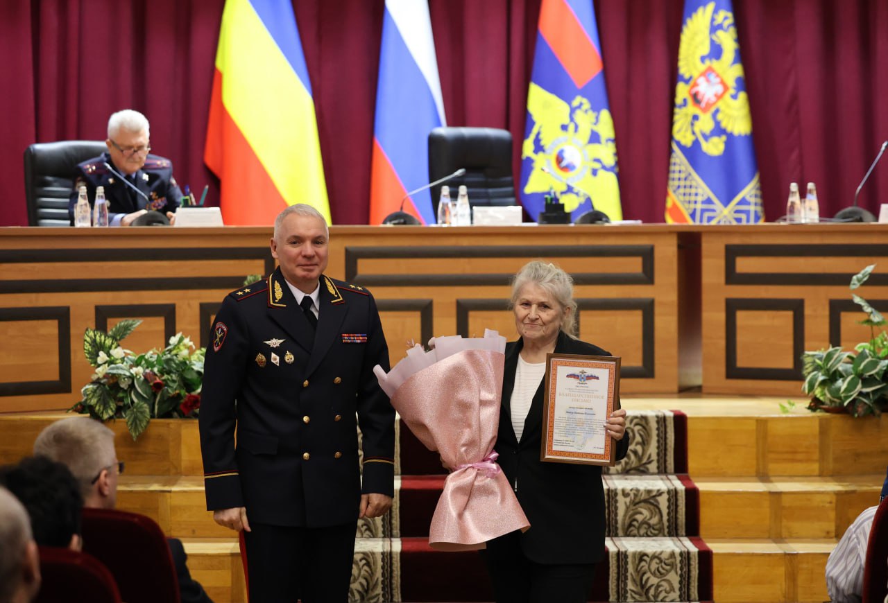 В областном главке МВД состоялась встреча руководства с представителями ветеранских организаций территориальных органов внутренних дел Ростовской области В областном главке МВД состоялась встреча руководства с представителями ветеранских организаций территориальных органов внутренних дел Ростовской области
