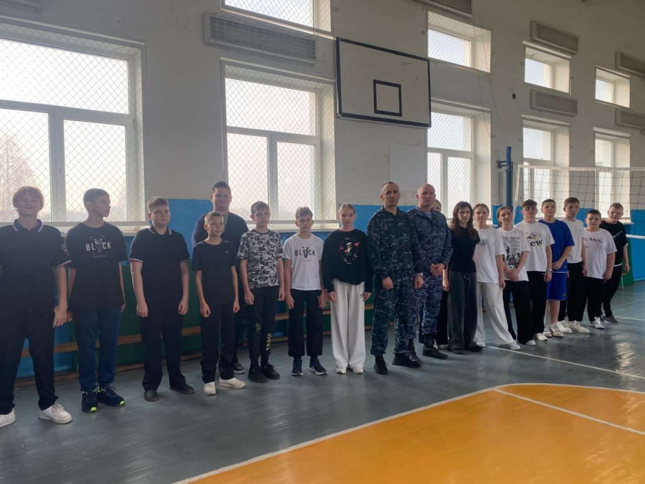 Правоохранители Песчанокопского района провели урок для учащихся «полицейского класса»