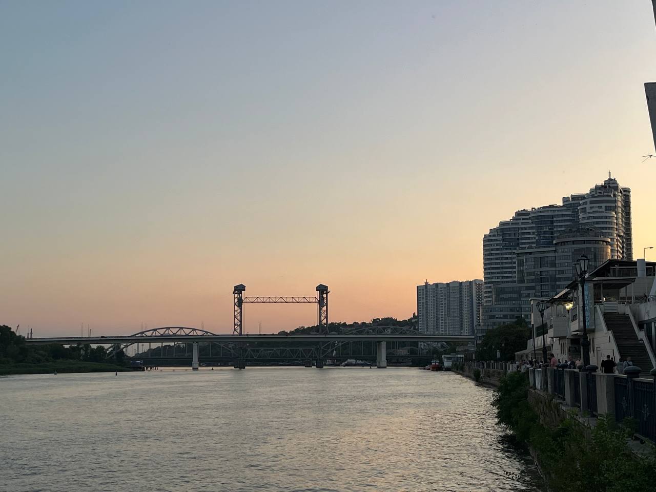 Ростов-на-Дону оказался в перечне российских городов с самым загрязненным воздухом по данным климатического центра Росгидромета за ноябрь