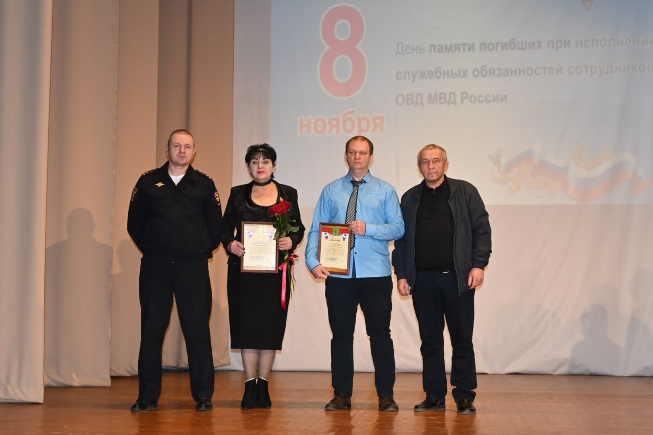 Мы будем помнить подвиг совершенный Мы будем помнить подвиг совершенный