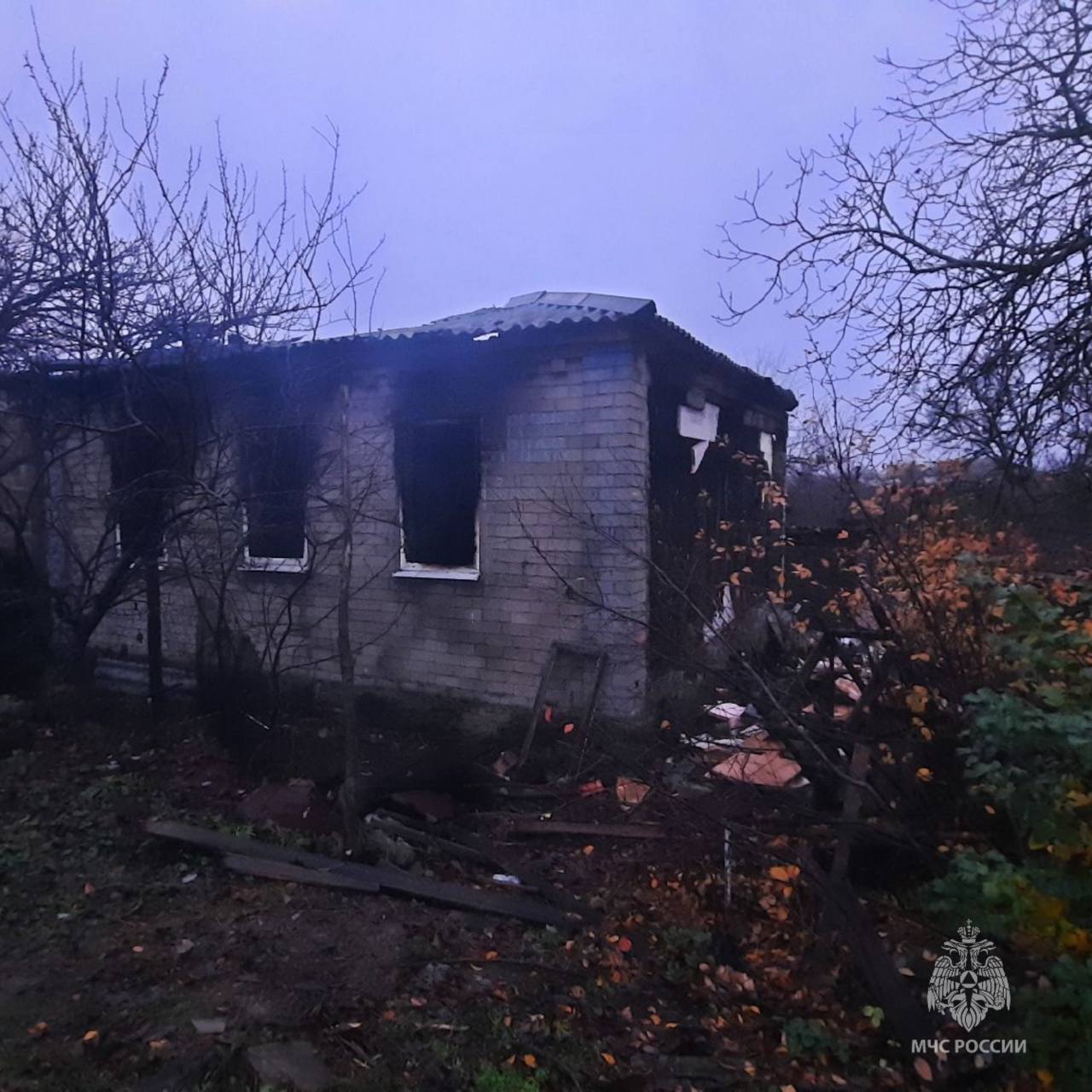 На пожаре в Белокалитвинском районе погиб 68-летний пенсионер На пожаре в Белокалитвинском районе погиб 68-летний пенсионер