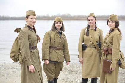 В Кумженской роще Ростова-на-Дону, месте ожесточенных боев, сняли эпизод для документальной драмы «Добровольцы: неизвестные герои войны» В Кумженской роще Ростова-на-Дону, месте ожесточенных боев, сняли эпизод для документальной драмы «Добровольцы: неизвестные герои войны»