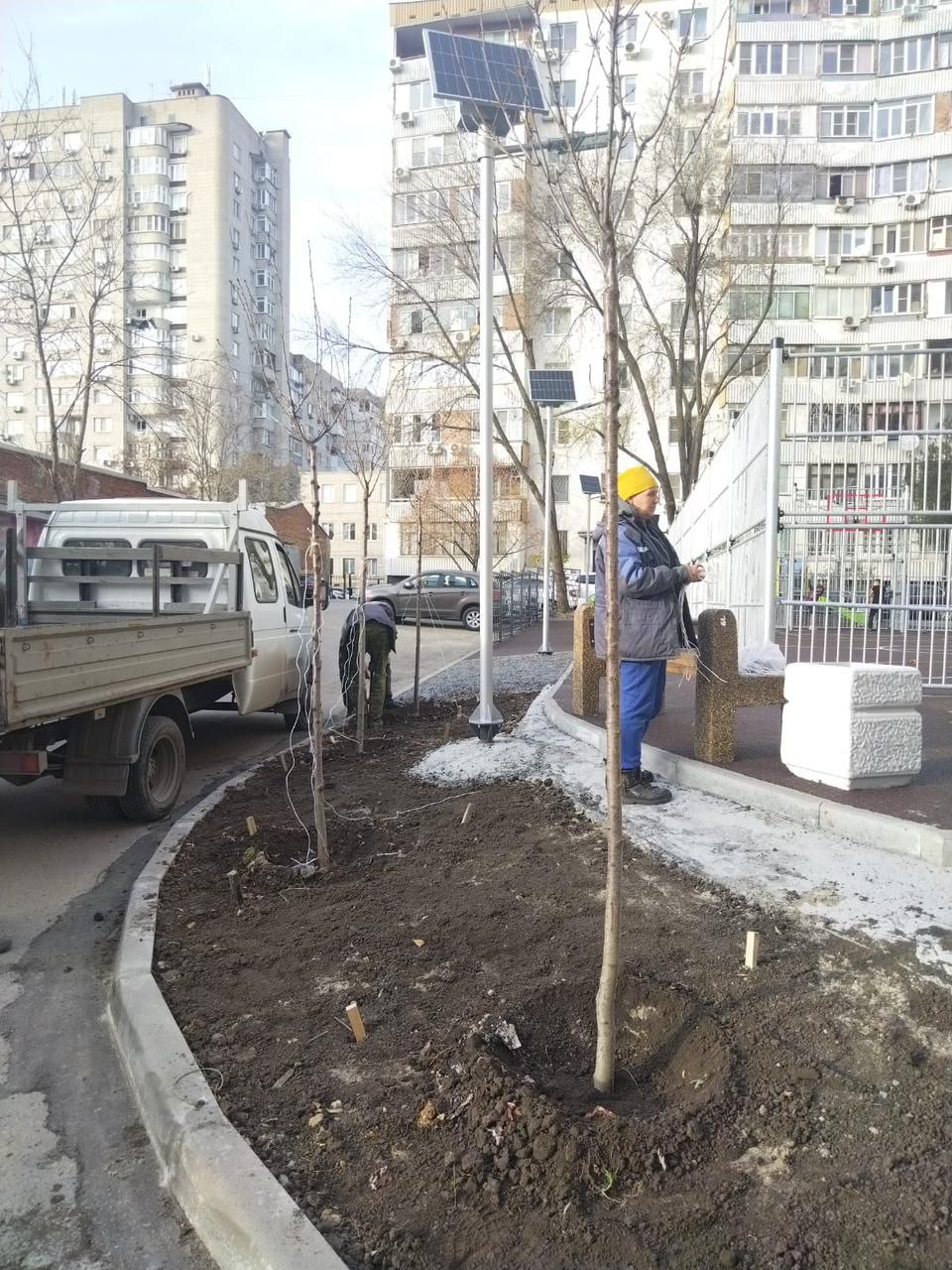 Александр Скрябин: Уважаемые ростовчане!. Продолжаем обустройство детских и спортивных площадок Александр Скрябин: Уважаемые ростовчане!. Продолжаем обустройство детских и спортивных площадок