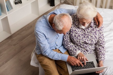 Пенсии новосибирцев увеличатся на 7,6% в 2026 году: что ждать?