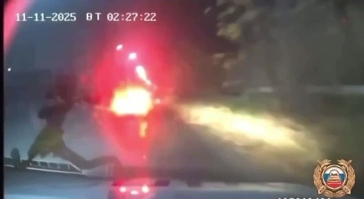 Пьяный водитель сбегал от ДПС и врезался в патрульную машину в Шахтах