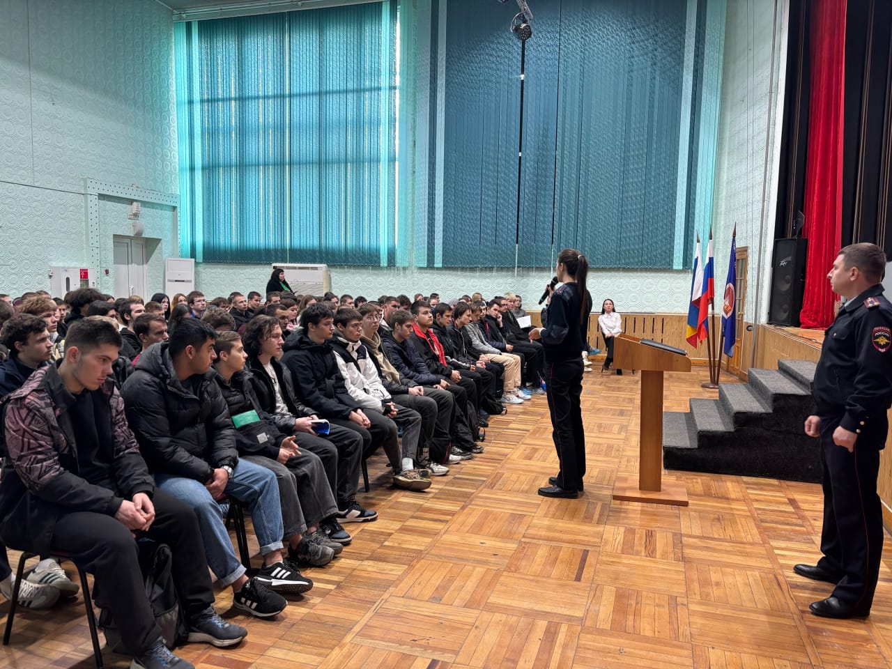 Новочеркасские полицейские присоединились к Всероссийской межведомственной комплексной оперативно- профилактической операции «Чистое поколение - 2025» Новочеркасские полицейские присоединились к Всероссийской межведомственной комплексной оперативно- профилактической операции «Чистое поколение - 2025»