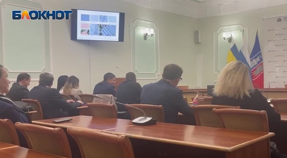 Ростовчане пожаловались на вырубку 14 тополей и сосен напротив парка «Дружба»