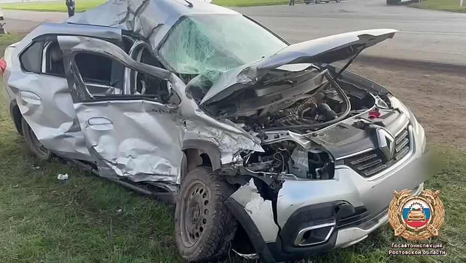 Полицейские устанавливают обстоятельства смертельного дорожно-транспортного происшествия