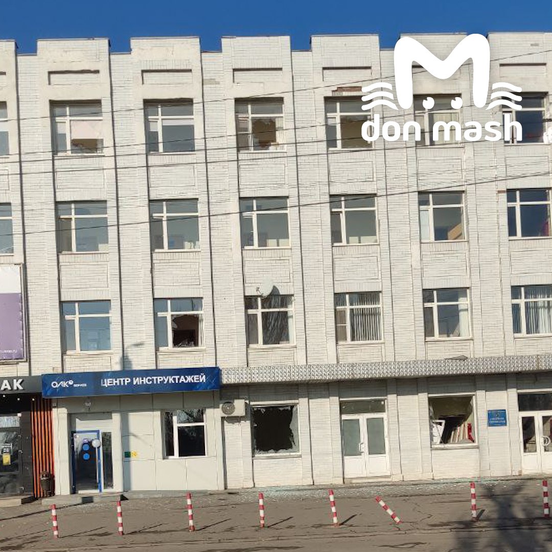 Последствия ночной атаки беспилотников по гражданским объектам в Таганроге: Последствия ночной атаки беспилотников по гражданским объектам в Таганроге: