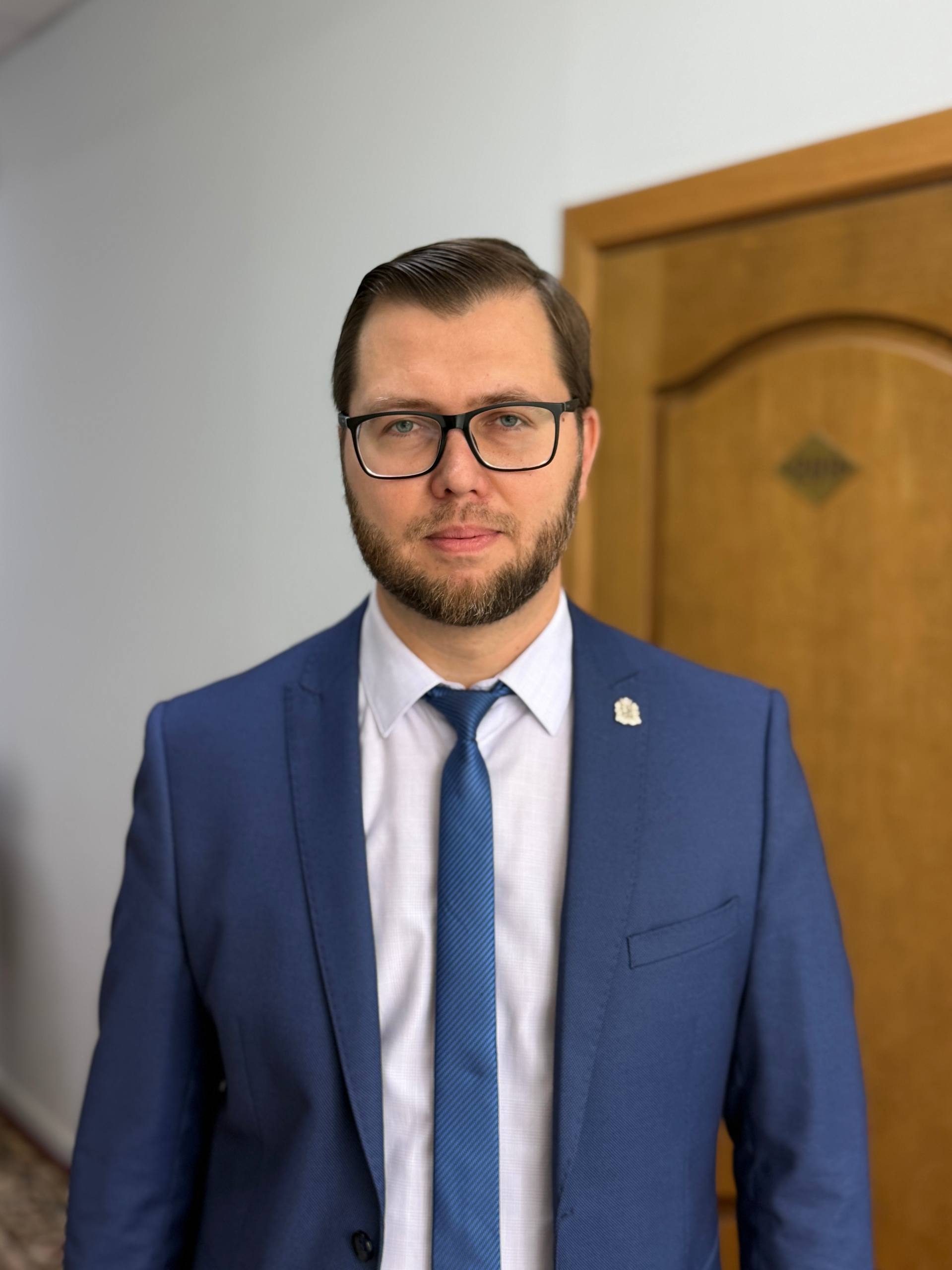 Обновляем управленческую команду – усиливаем блок, который отвечает за коммунальную инфраструктуру и оперативное управление городом