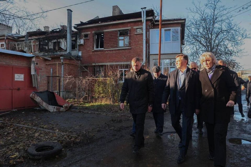 Юрий Слюсарь: Продолжаю работать в Таганроге