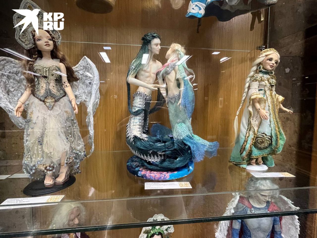 Как любовь донского атамана Ефремова вдохновила школьников из Азова устроить кукольный пир Как любовь донского атамана Ефремова вдохновила школьников из Азова устроить кукольный пир