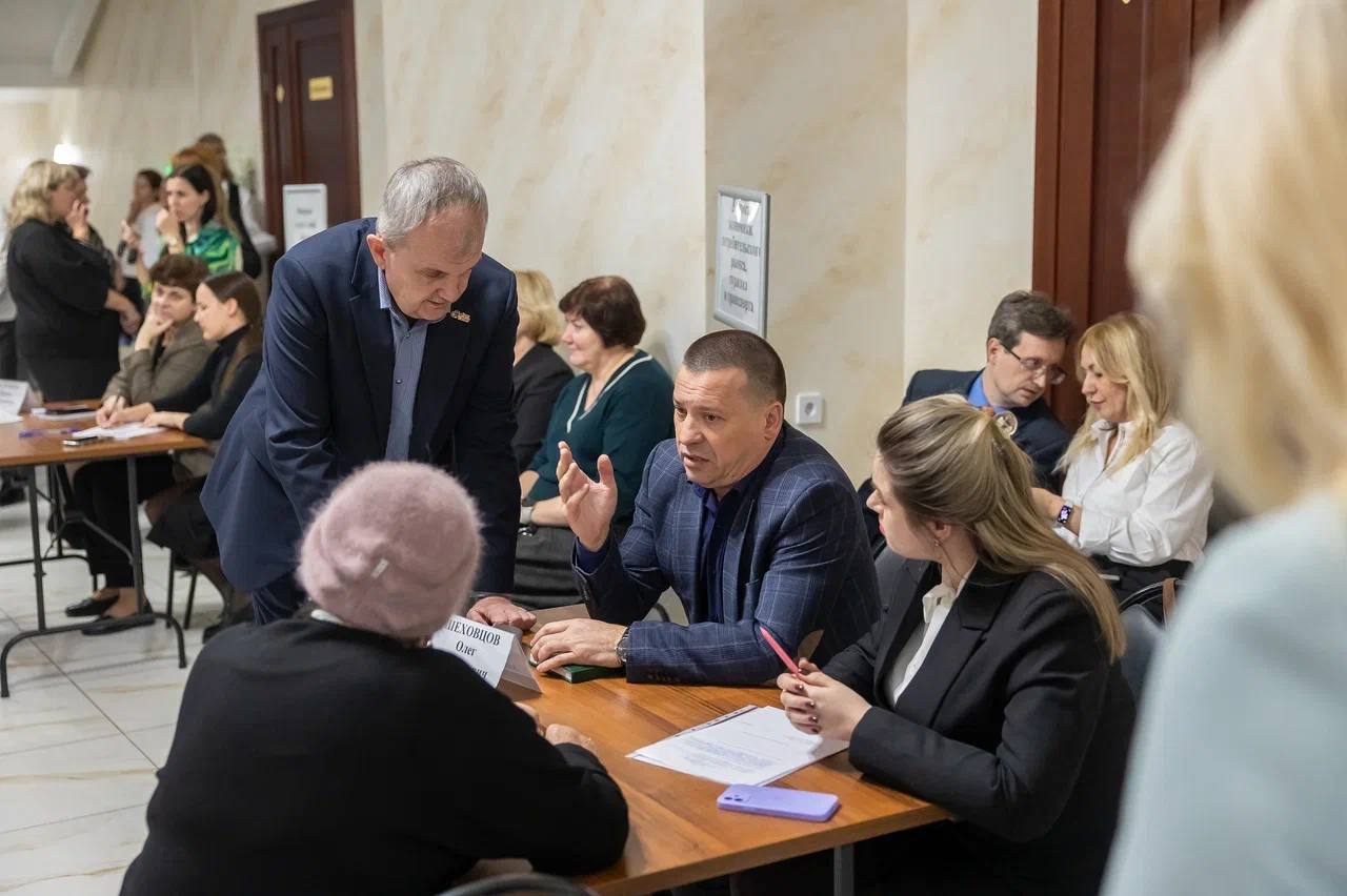 Вчера состоялся отчет о работе Администрации города за 2025 год Вчера состоялся отчет о работе Администрации города за 2025 год