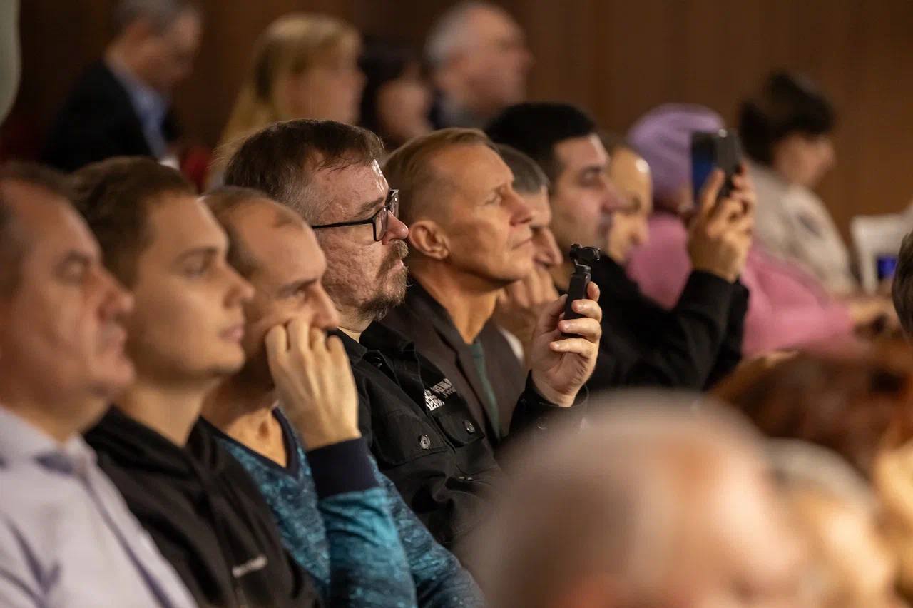 Вчера состоялся отчет о работе Администрации города за 2025 год Вчера состоялся отчет о работе Администрации города за 2025 год