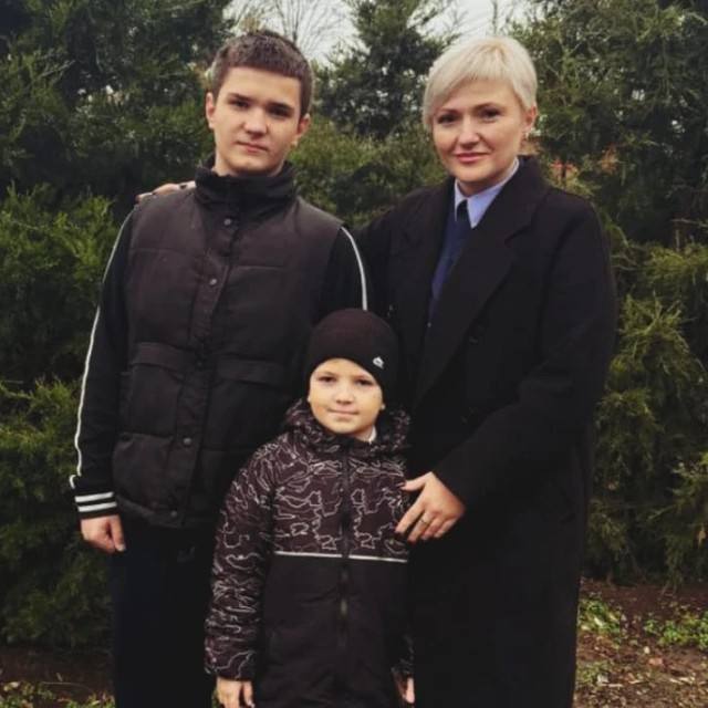 «Обычная мама, пока не надену форму»: Следователь сравнила, что труднее — раскрывать дела или воспитывать детей