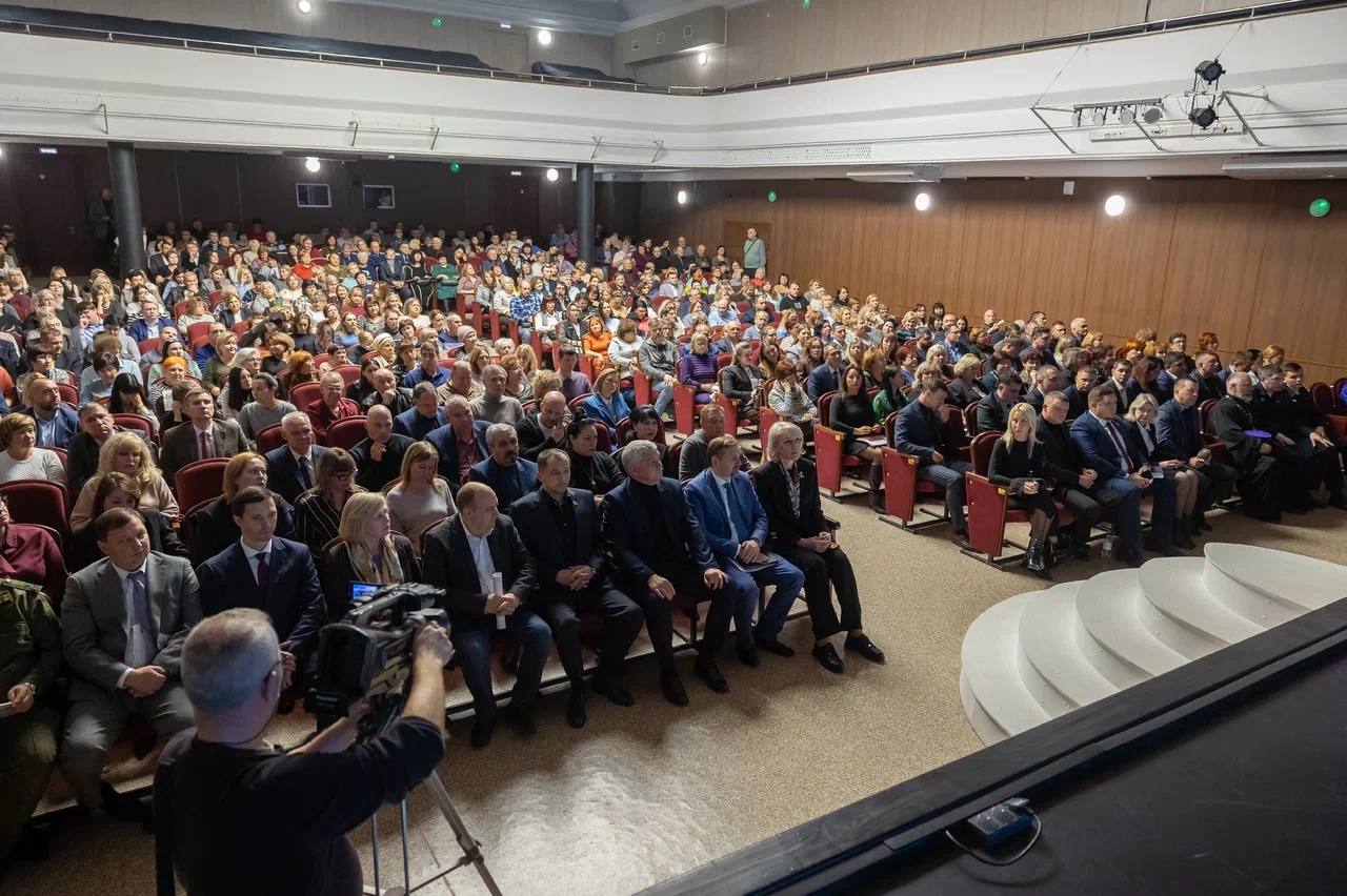 Вчера состоялся отчет о работе Администрации города за 2025 год Вчера состоялся отчет о работе Администрации города за 2025 год