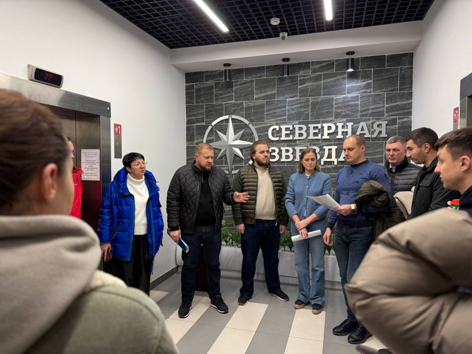 Сейчас в сети распространяется фрагмент записи со встречи с жителями