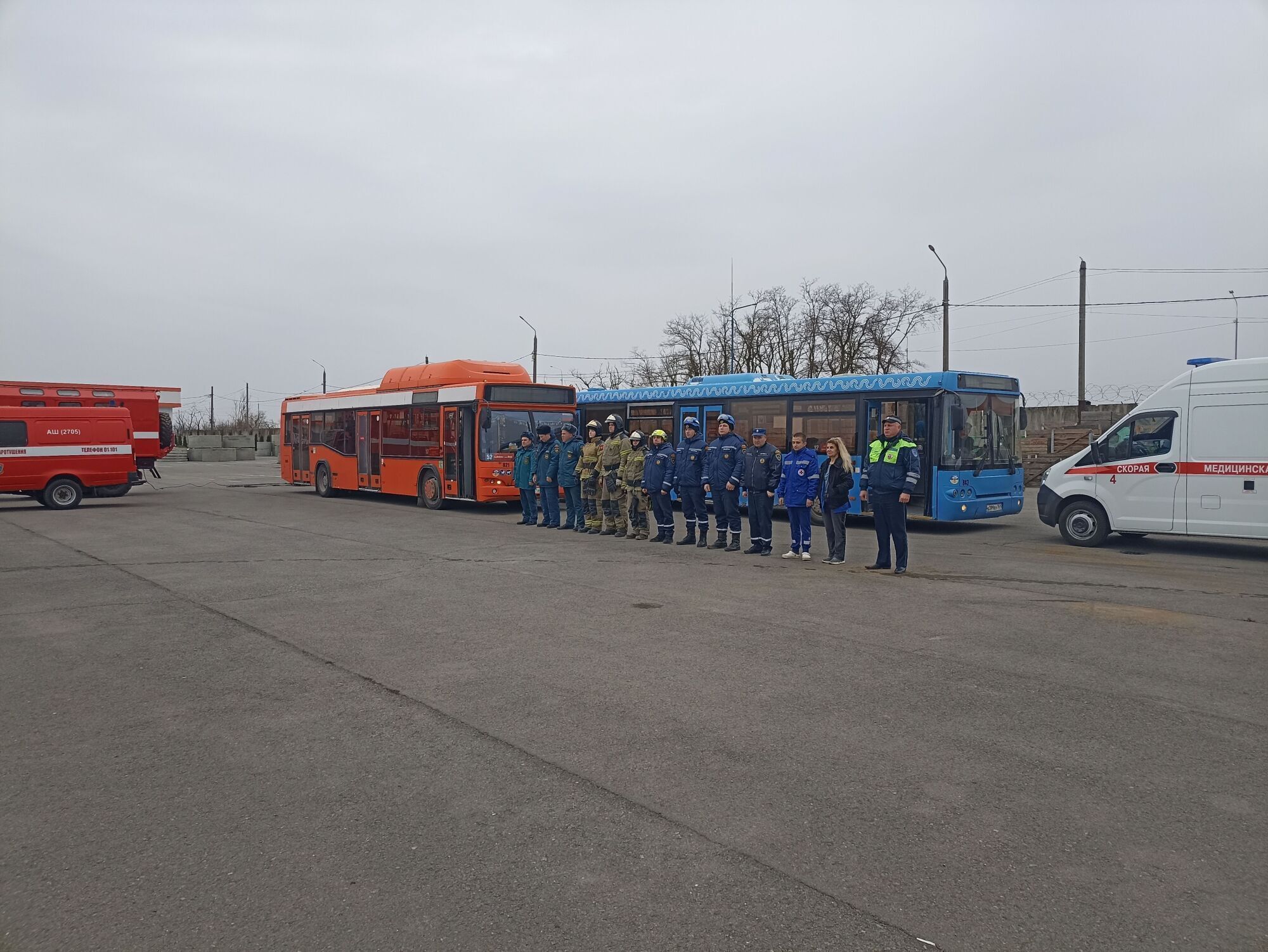 В Волгодонске прошло тактико-специальное учение для органов управления и сил единой государственной системы предупреждения и ликвидации чрезвычайных ситуаций (РСЧС) В Волгодонске прошло тактико-специальное учение для органов управления и сил единой государственной системы предупреждения и ликвидации чрезвычайных ситуаций (РСЧС)