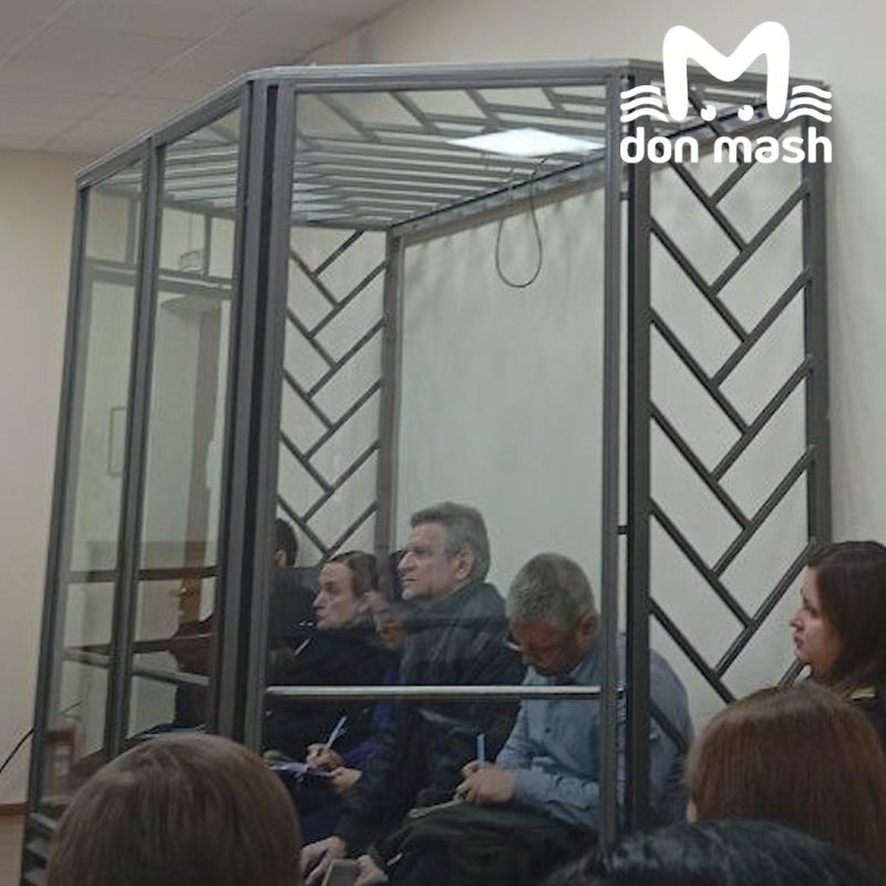 Прокурор запросил реальные сроки ростовским судьям, которых подозревают в коррупции: